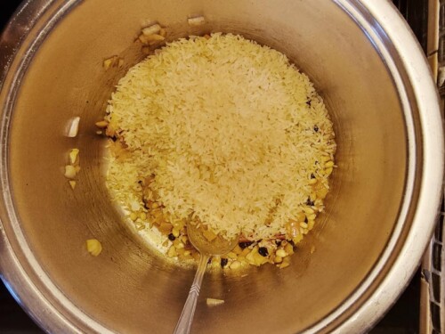 GREEK YELLOW RICE - SMYRNA PILAF - 30 days of Greek food